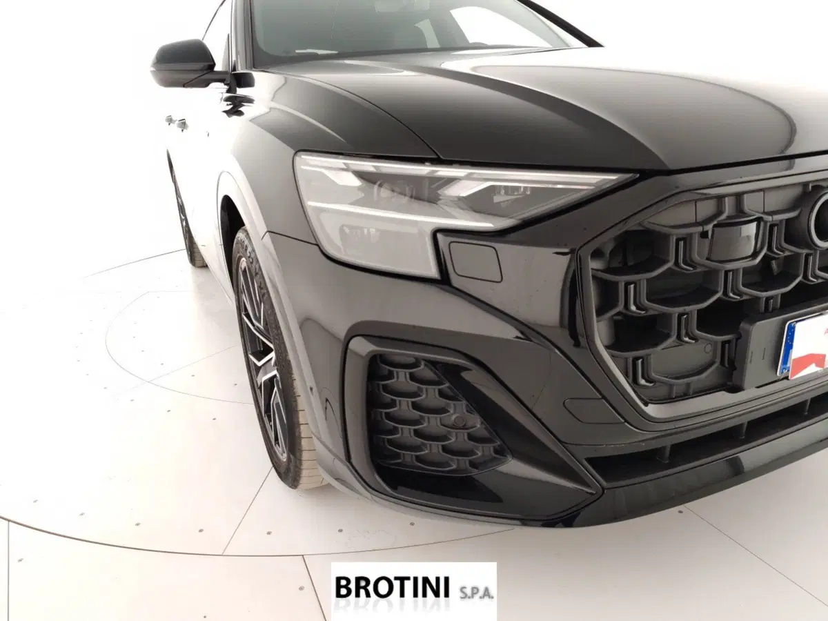 Audi Q8 Sportback usata a Massa-Carrara (5)