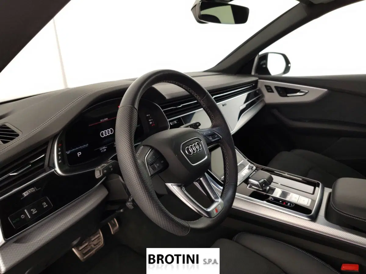 Audi Q8 Sportback usata a Massa-Carrara (7)
