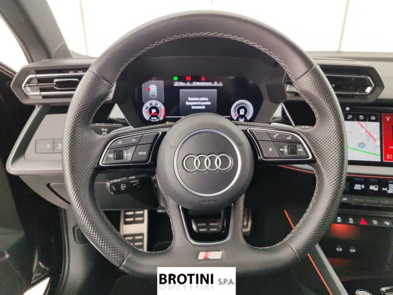 Audi A3 Sportback usata a Massa-Carrara (14)