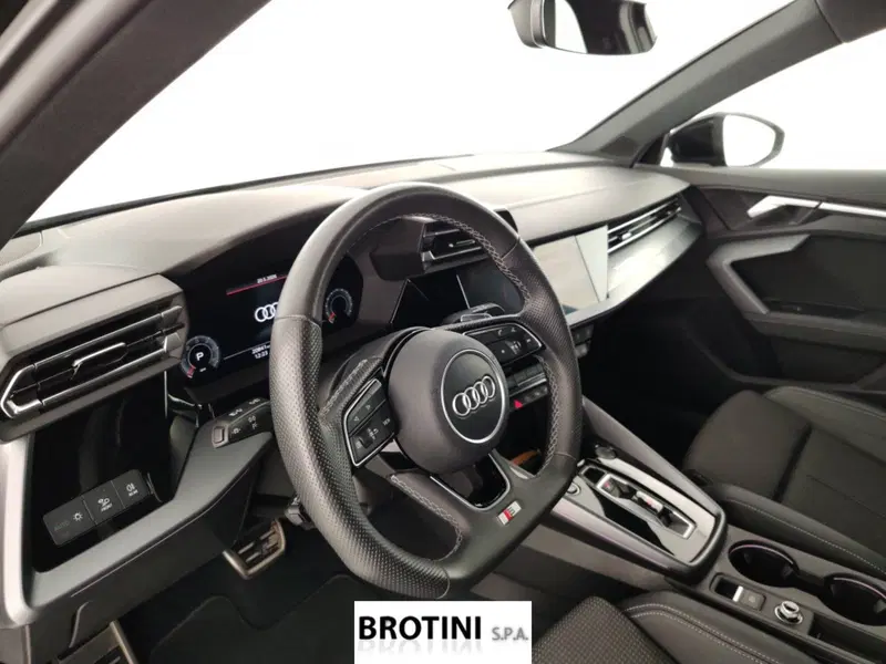 Audi A3 Sportback usata a Massa-Carrara (8)
