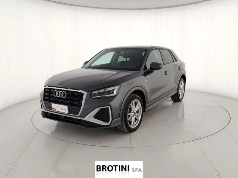 Audi Q2 usata a Massa-Carrara