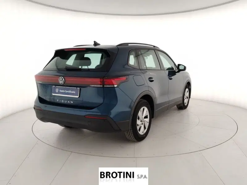 Volkswagen Tiguan usata a Massa-Carrara (3)