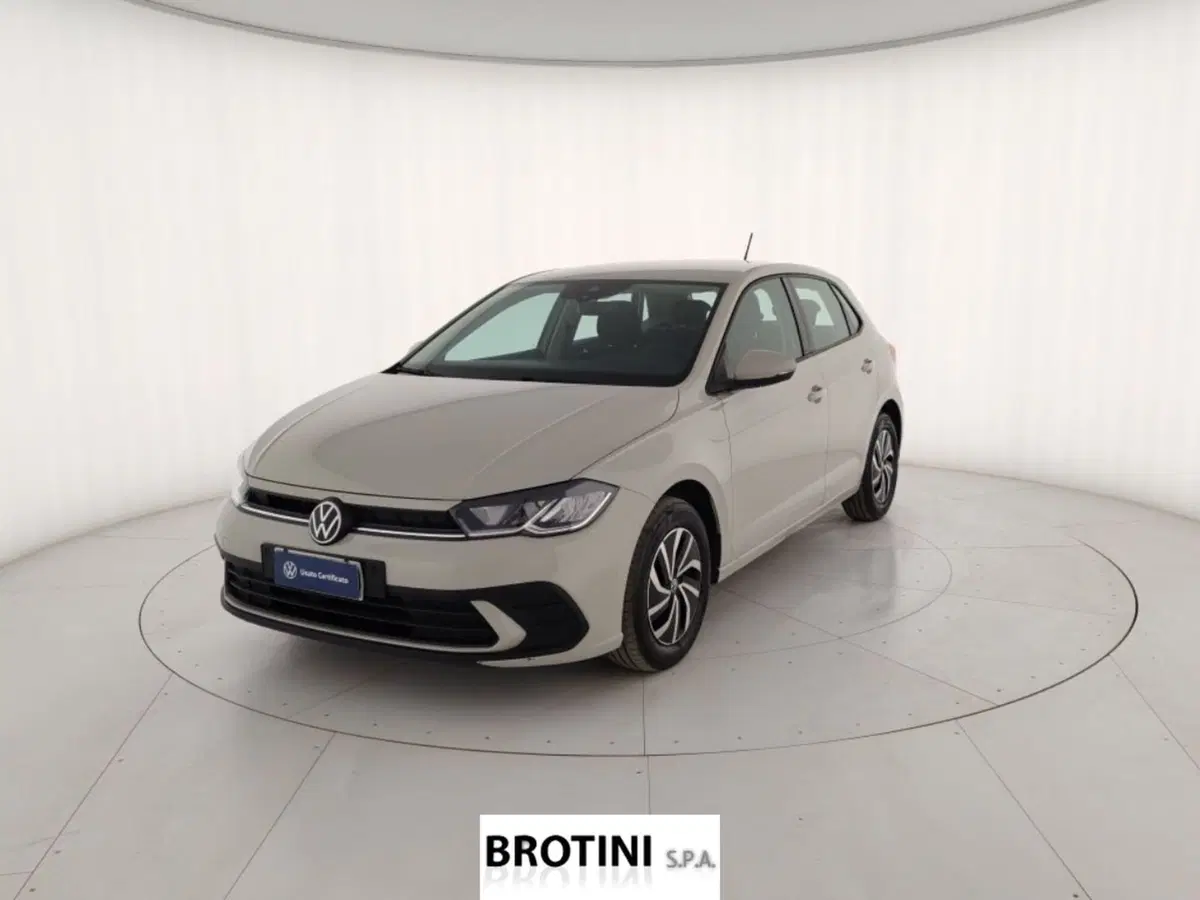 Volkswagen Polo usata a Massa-Carrara