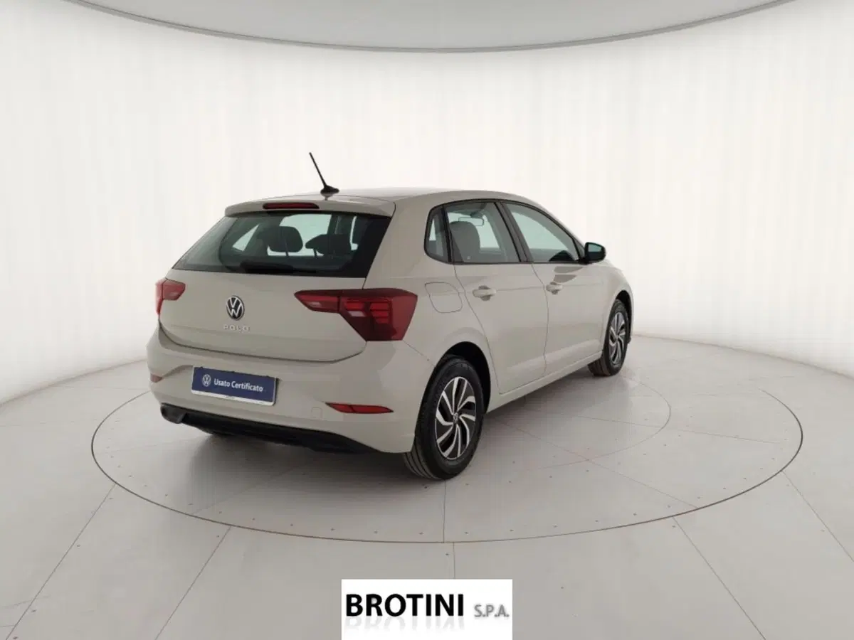 Volkswagen Polo usata a Massa-Carrara (3)
