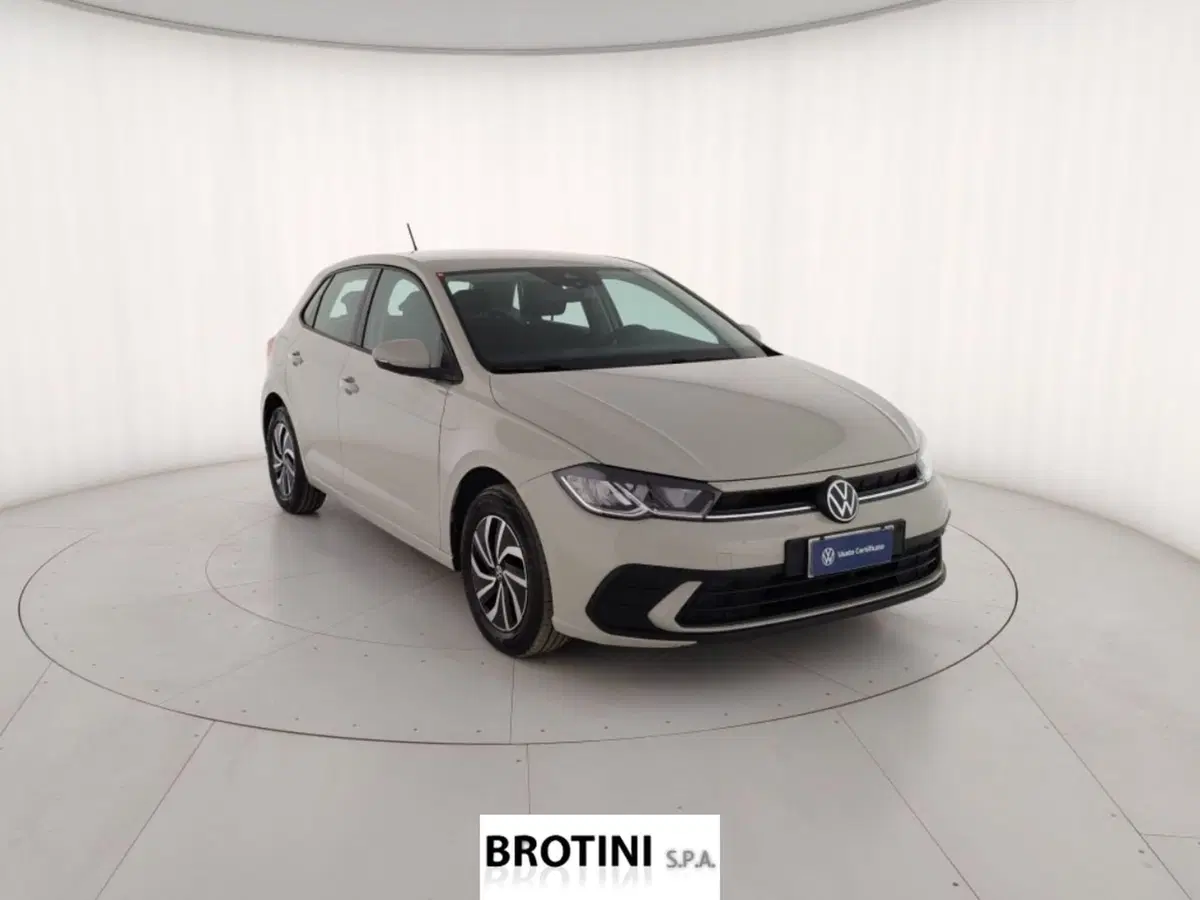 Volkswagen Polo usata a Massa-Carrara (4)