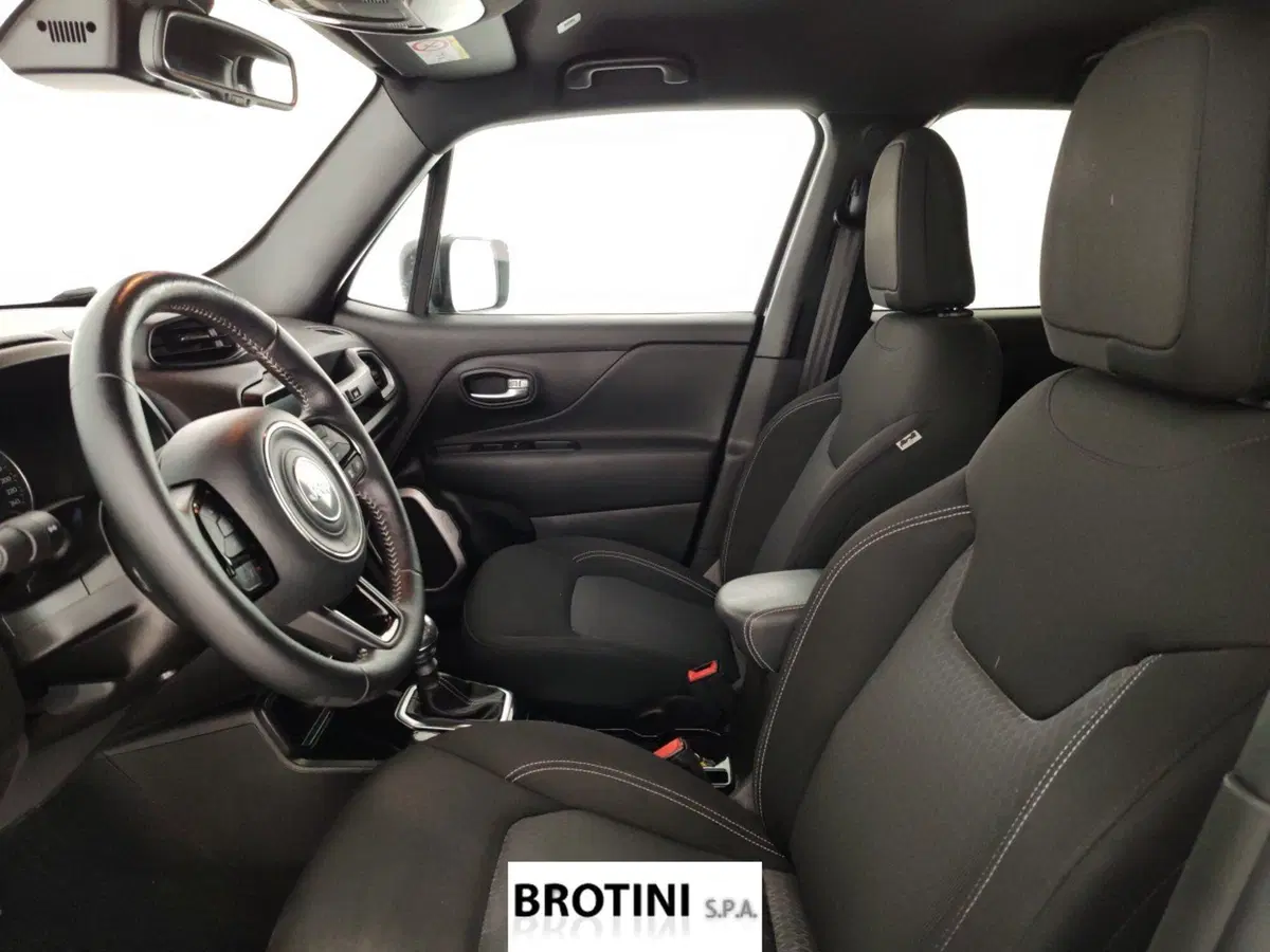 Jeep Renegade usata a Massa-Carrara (8)