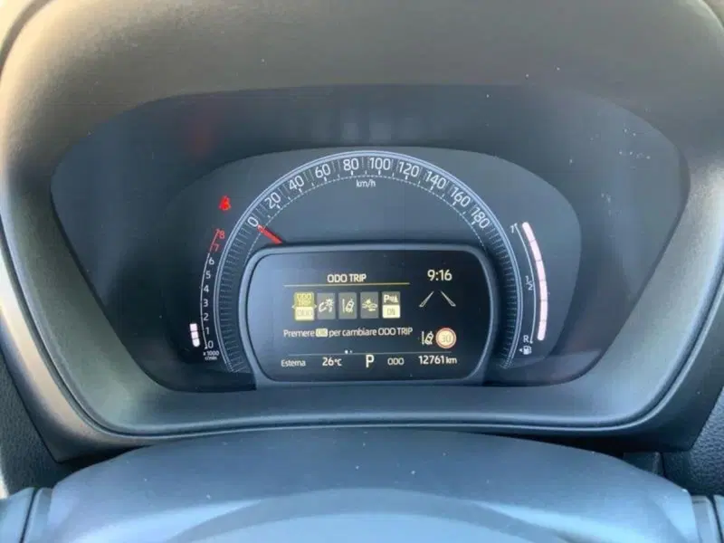 Toyota Aygo X usata a Perugia (10)