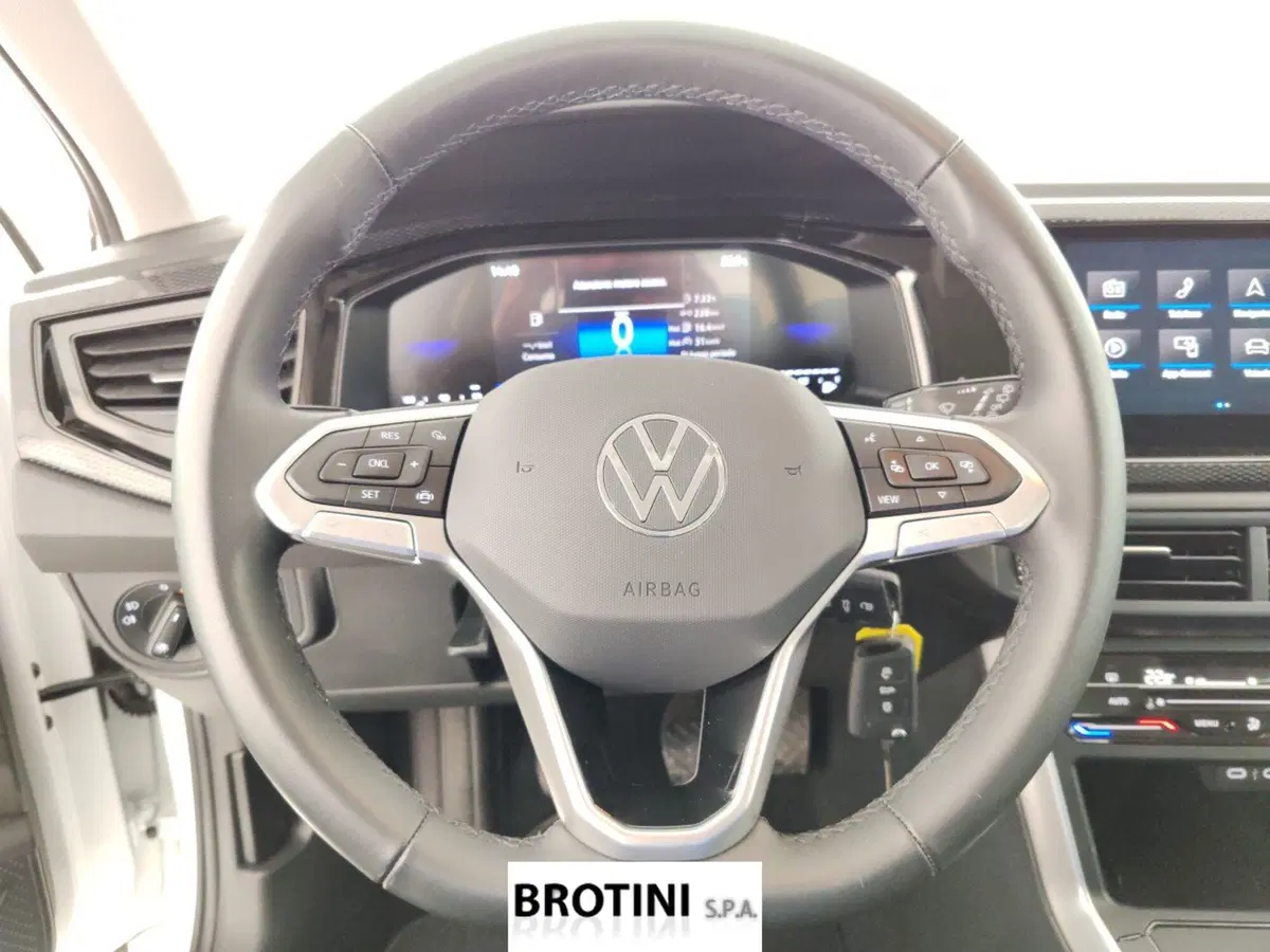 Volkswagen Polo usata a Massa-Carrara (14)