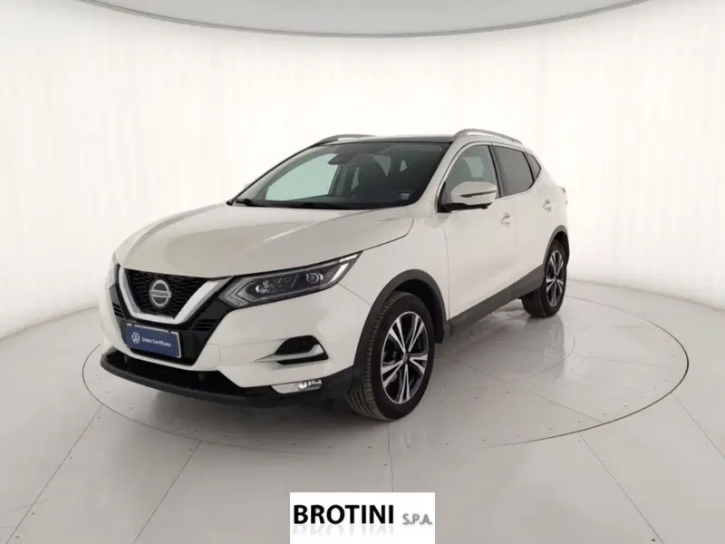 Nissan Qashqai usata a Massa-Carrara