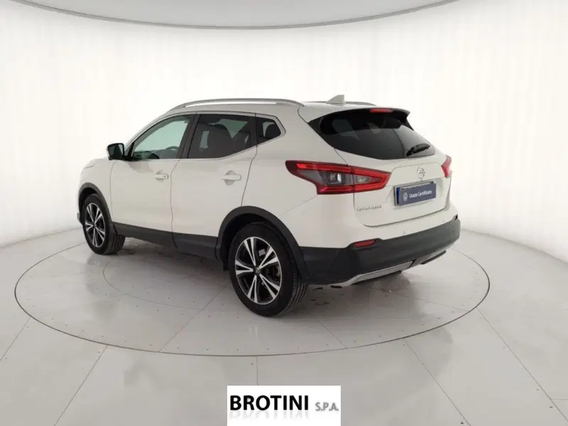 Nissan Qashqai usata a Massa-Carrara (2)