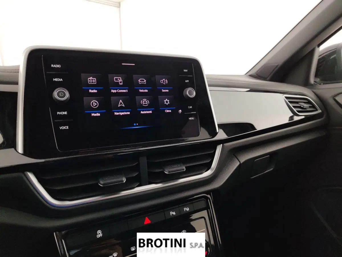 Volkswagen T-Roc usata a Massa-Carrara (12)