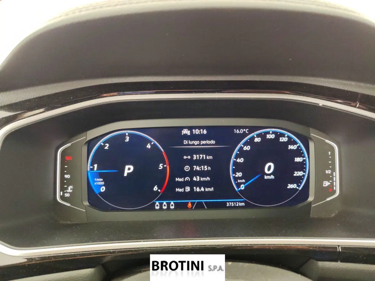 Volkswagen T-Roc usata a Massa-Carrara (13)