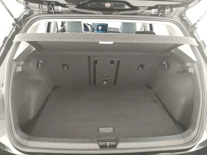 Volkswagen Golf usata a Napoli (11)