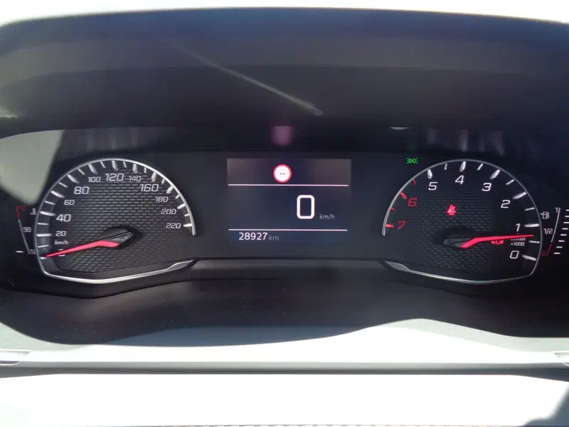 Peugeot 208 usata a Treviso (10)