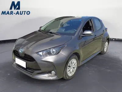 Toyota Yaris 1.5 Hybrid 5 porte Energy del 2022 usata a Castelfranco Veneto