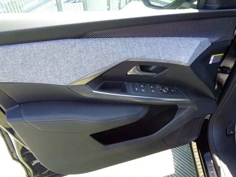 Peugeot 3008 usata a Treviso (8)