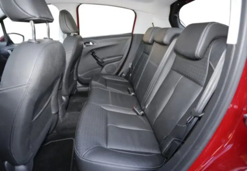 Peugeot 208 usata a Palermo (15)