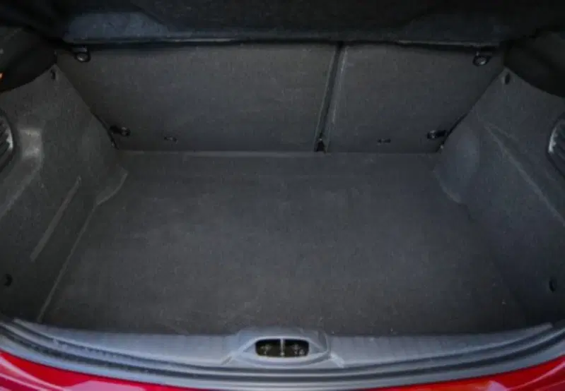 Peugeot 208 usata a Palermo (17)