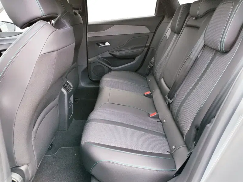 Peugeot 308 SW nuova a Varese (12)