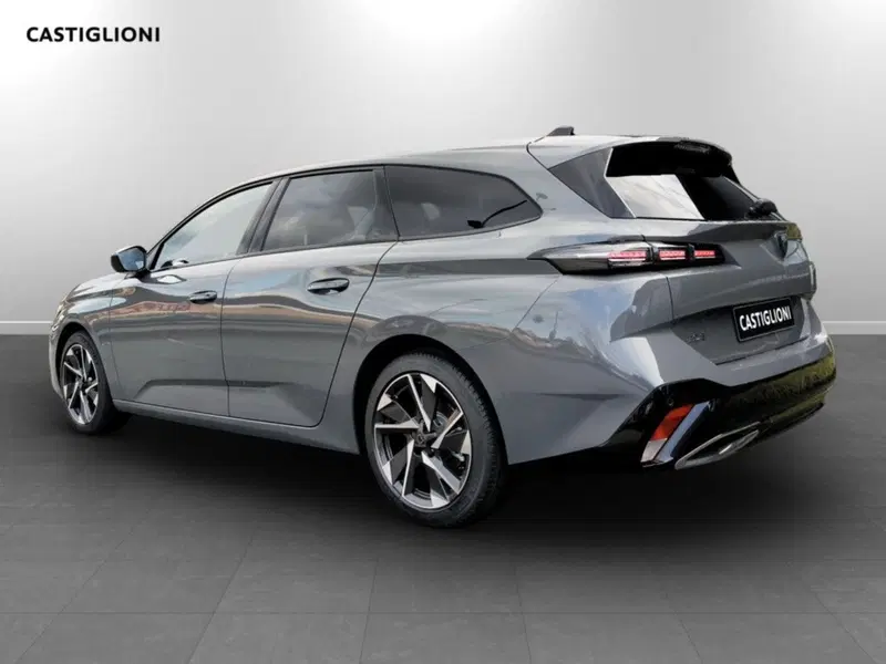 Peugeot 308 SW nuova a Varese (3)