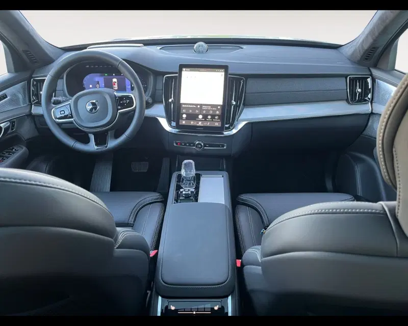 Volvo XC90 usata a Ravenna (12)