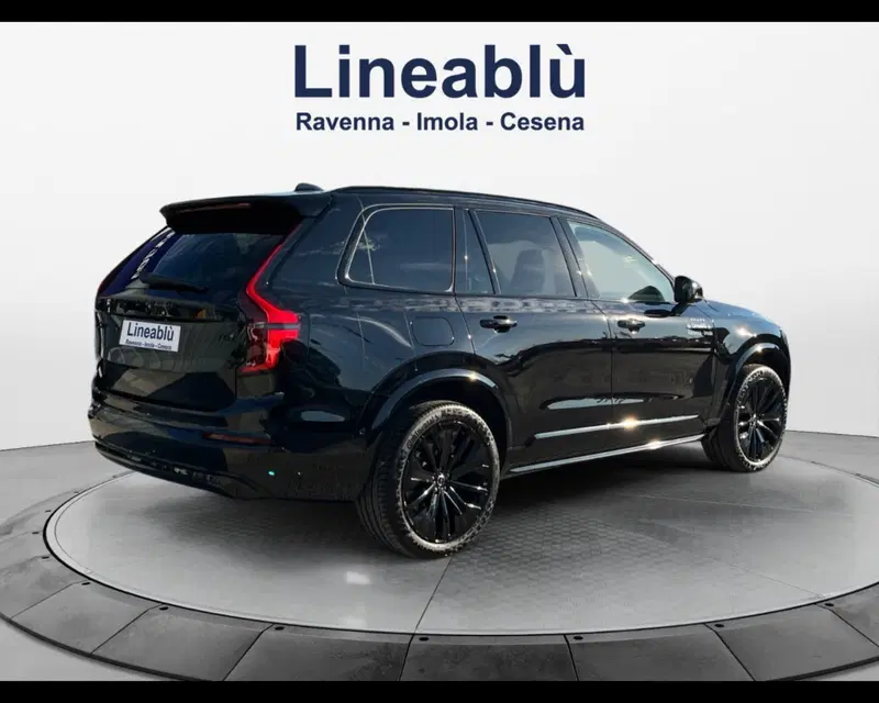 Volvo XC90 usata a Ravenna (5)
