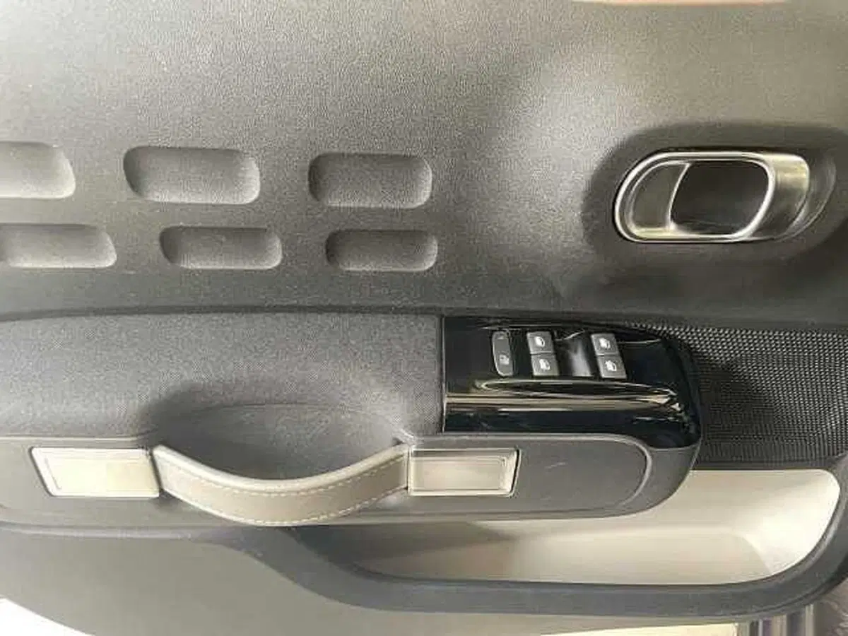 Citroen C3 usata a Salerno (13)