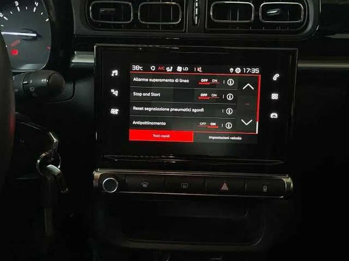 Citroen C3 usata a Salerno (18)