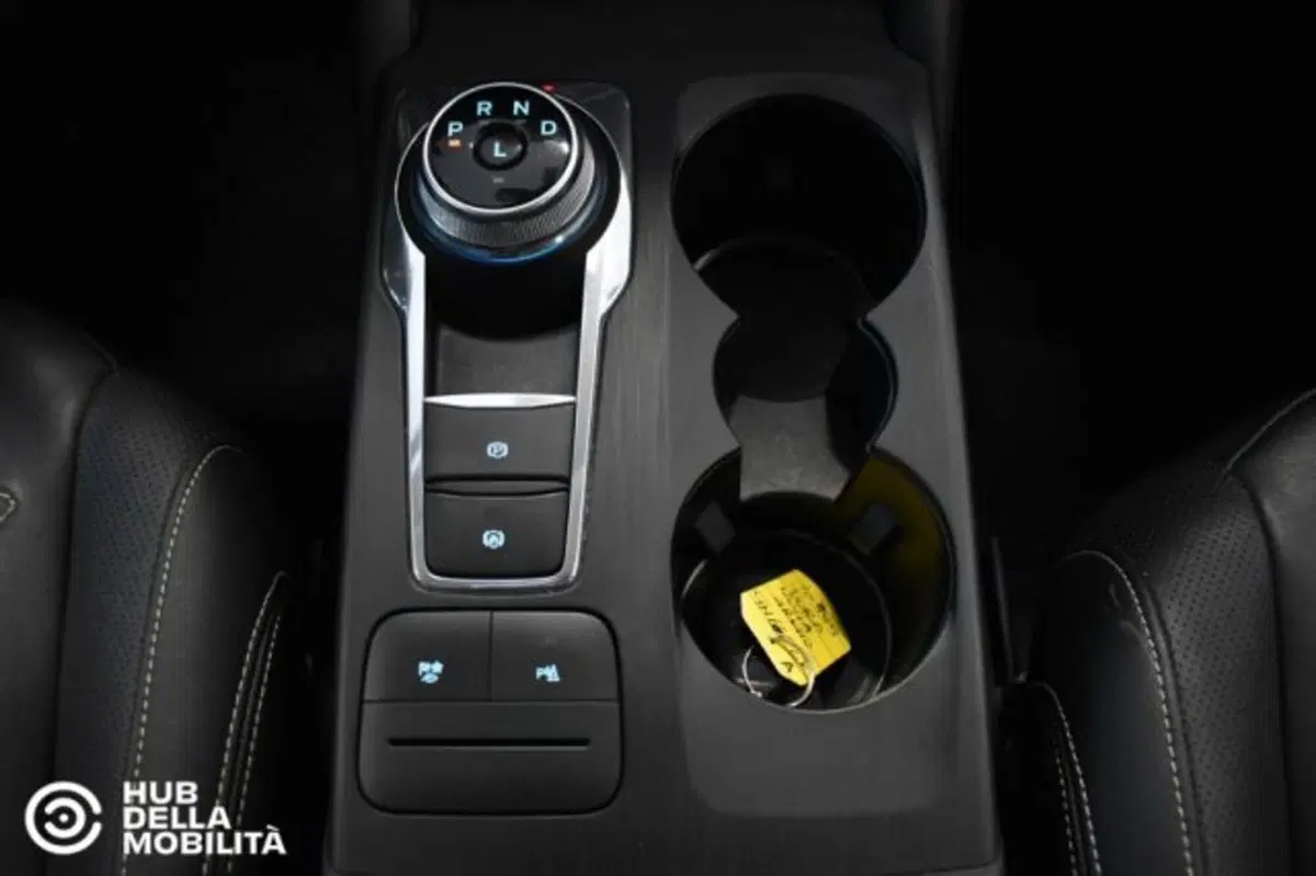 Ford Kuga usata a Perugia (12)