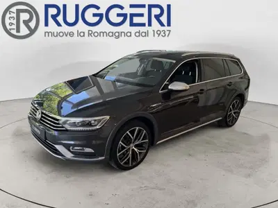 Volkswagen Passat Variant Alltrack 2.0 TDI 190 CV 4MOTION DSG BMT del 2018 usata a Rimini