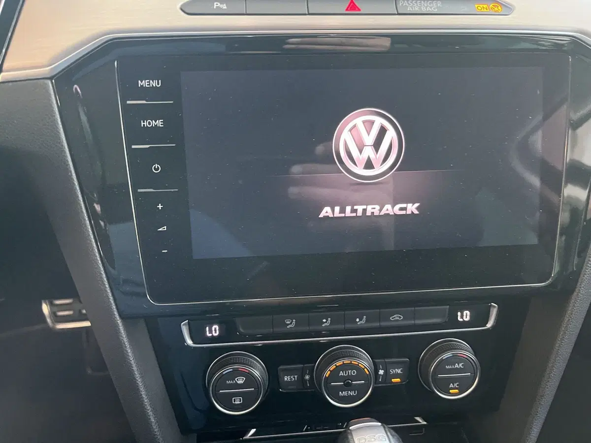 Volkswagen Passat Variant usata a Rimini (9)