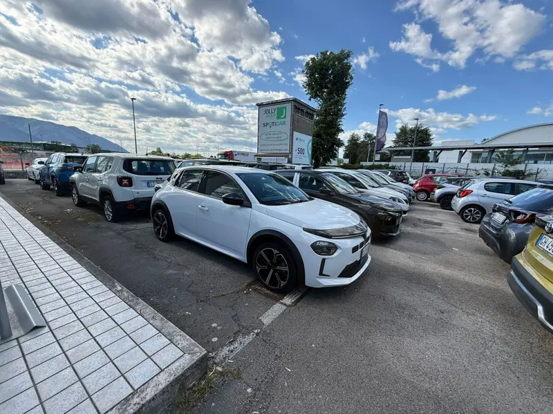 Lancia Ypsilon usata a Frosinone (13)