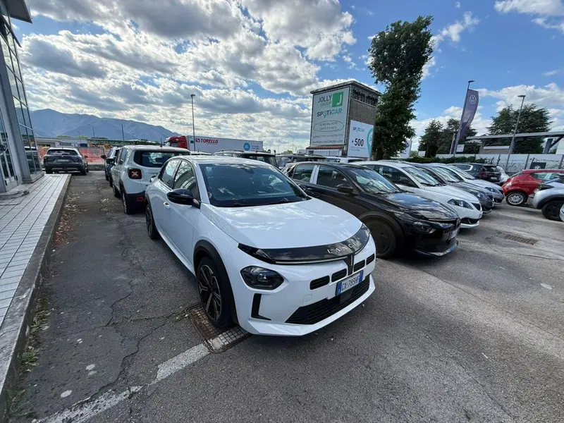 Lancia Ypsilon usata a Frosinone (15)