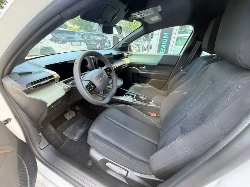 Lancia Ypsilon usata a Frosinone (2)