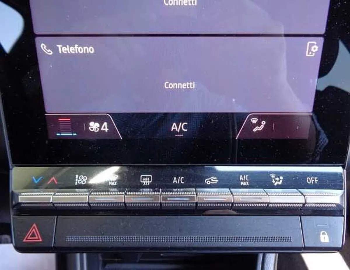 Renault Captur usata a Treviso (15)