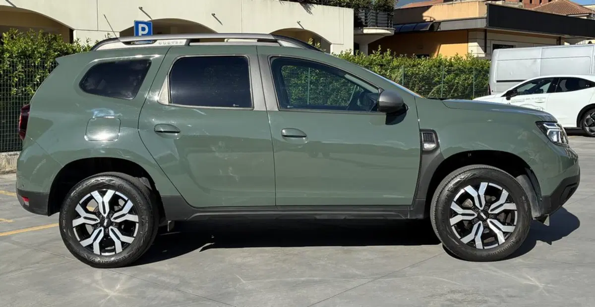 Dacia Duster usata a Frosinone (7)