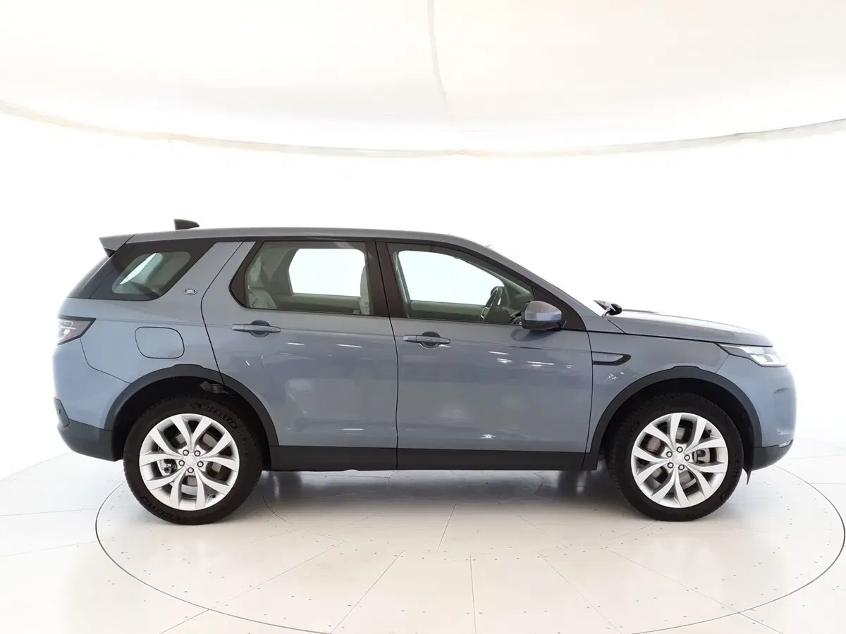 Land Rover Discovery Sport usata a Monza e Brianza (6)