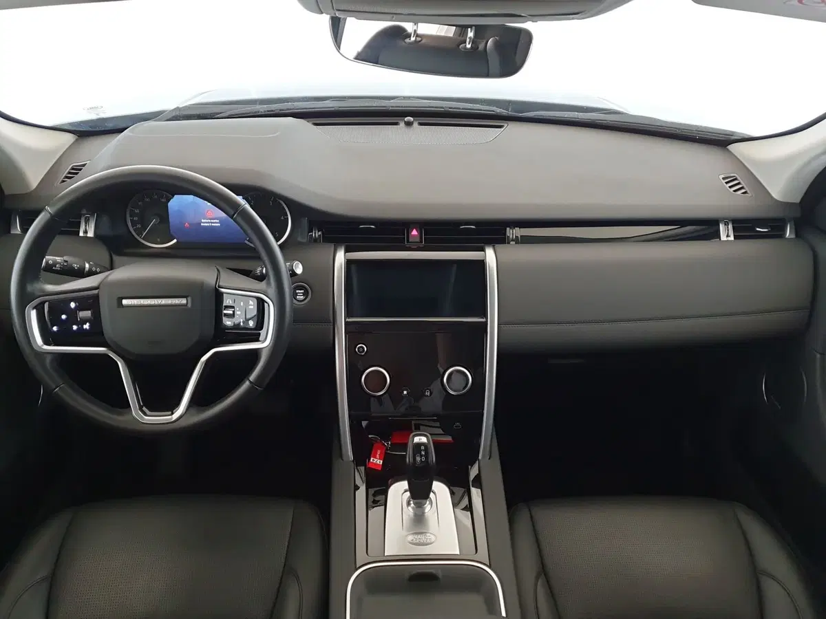 Land Rover Discovery Sport usata a Monza e Brianza (4)
