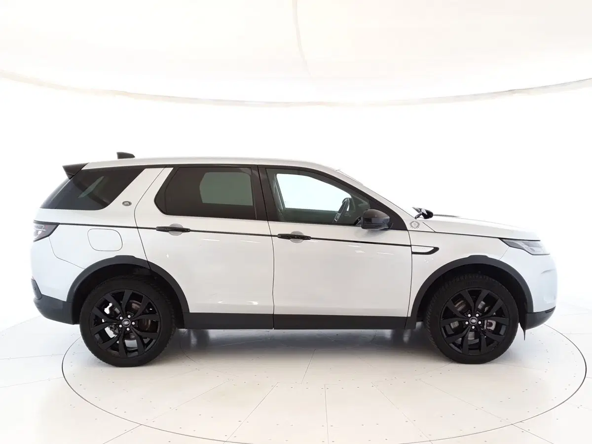 Land Rover Discovery Sport usata a Monza e Brianza (6)