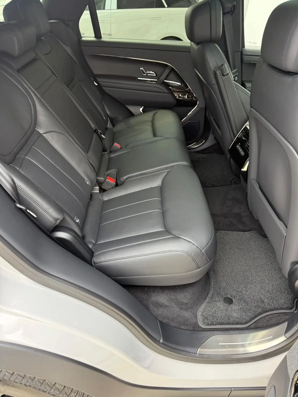 Land Rover Range Rover Sport nuova a Ascoli Piceno (8)