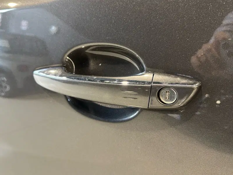 Peugeot Traveller usata a Vicenza (11)