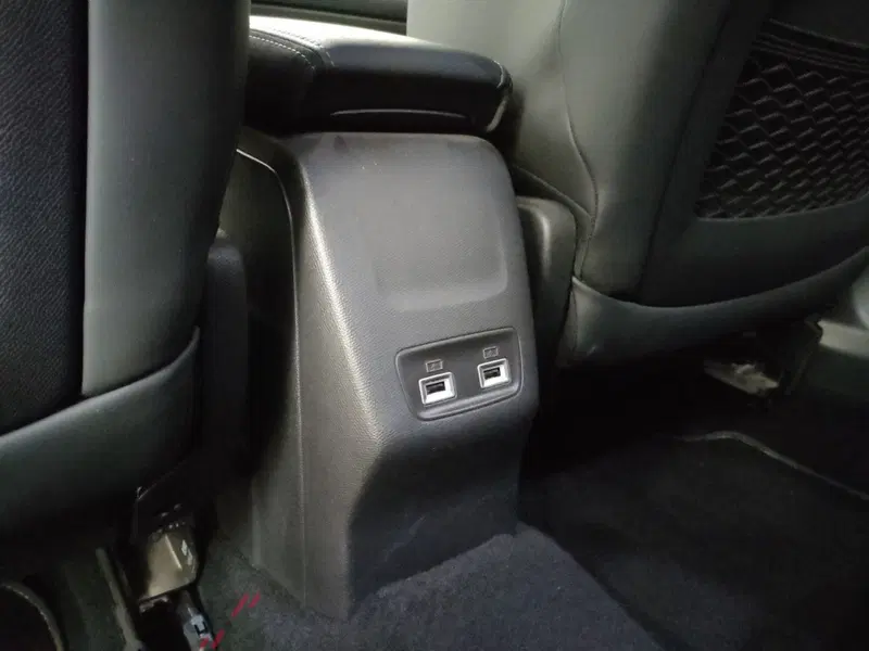 Peugeot 2008 usata a Varese (17)