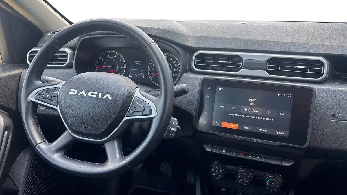 Dacia Duster usata a Padova (10)