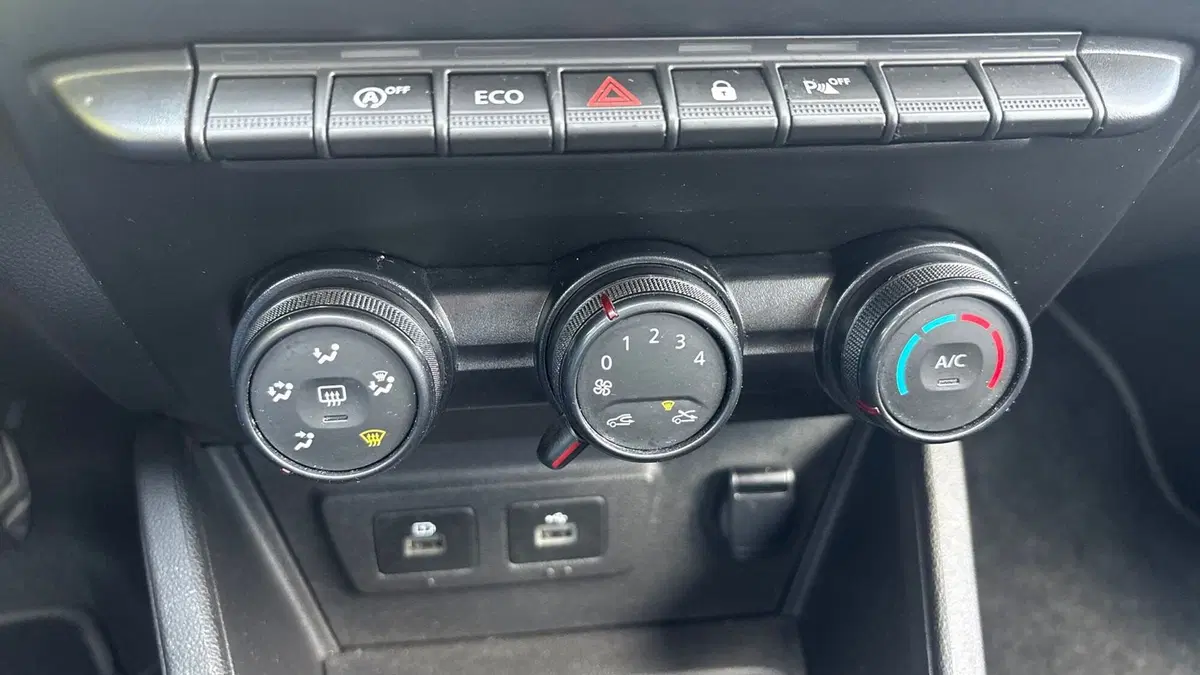 Dacia Duster usata a Padova (13)