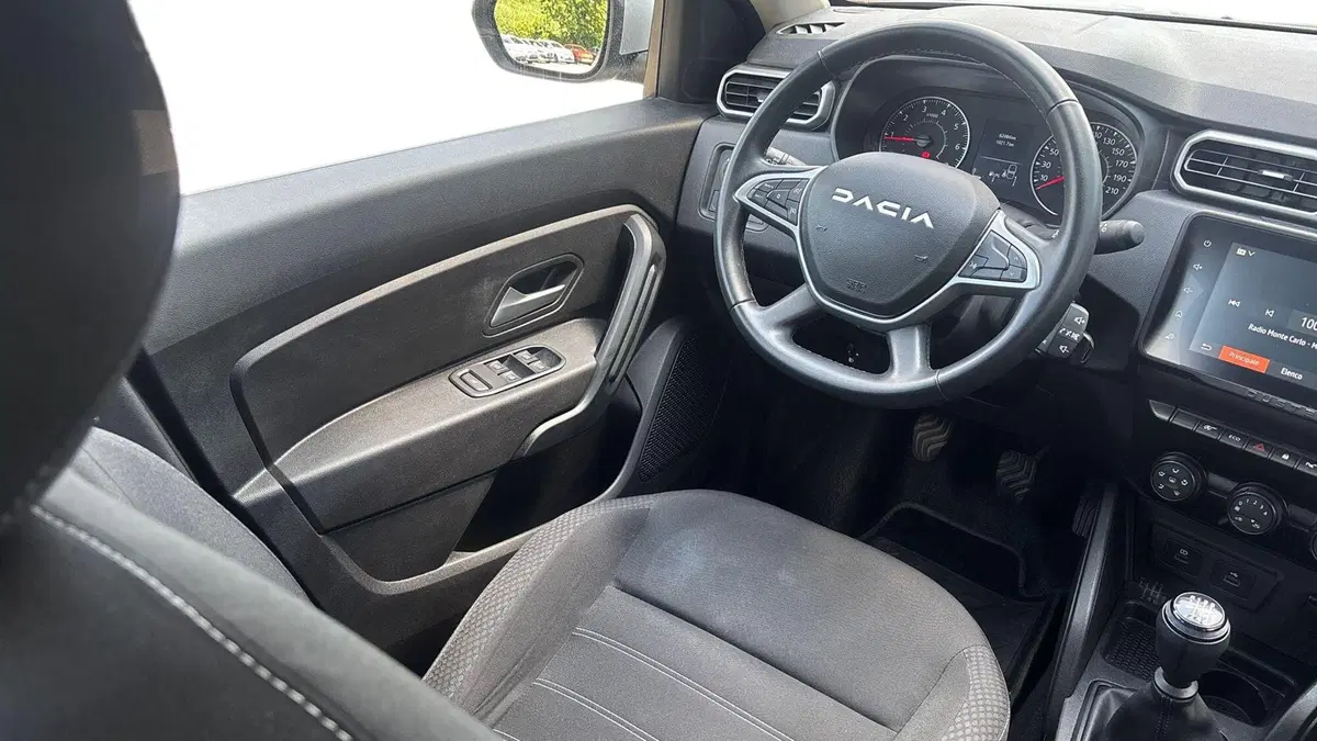 Dacia Duster usata a Padova (7)