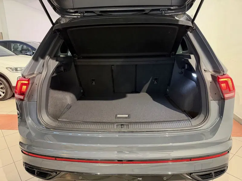 Volkswagen Tiguan usata a Genova (10)