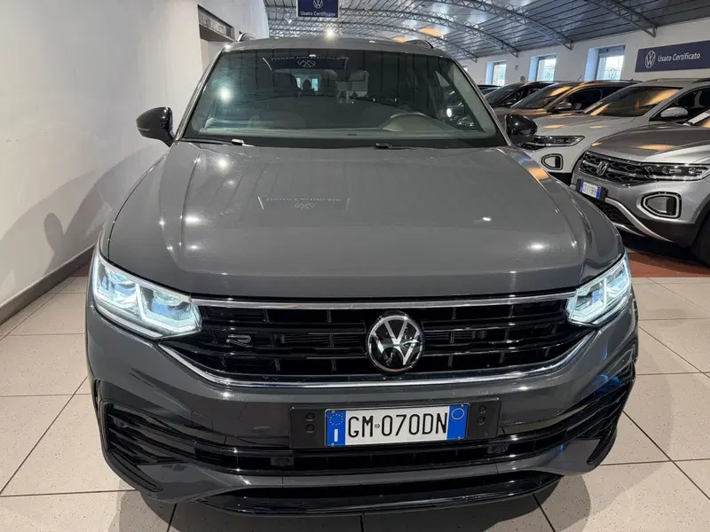 Volkswagen Tiguan usata a Genova (7)