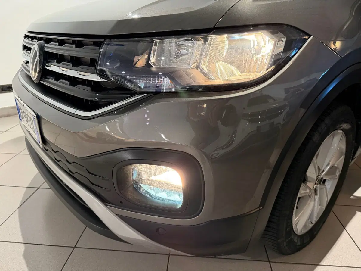 Volkswagen T-Cross usata a Genova (14)