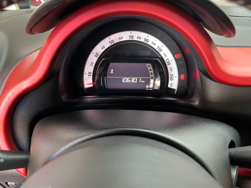 Renault Twingo usata a Roma (13)