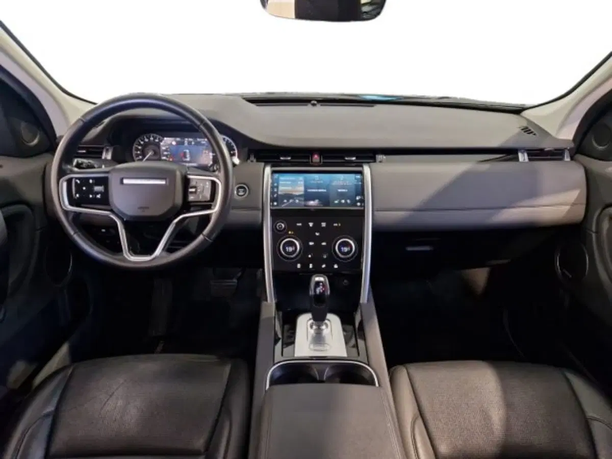 Land Rover Discovery Sport usata a Livorno (5)